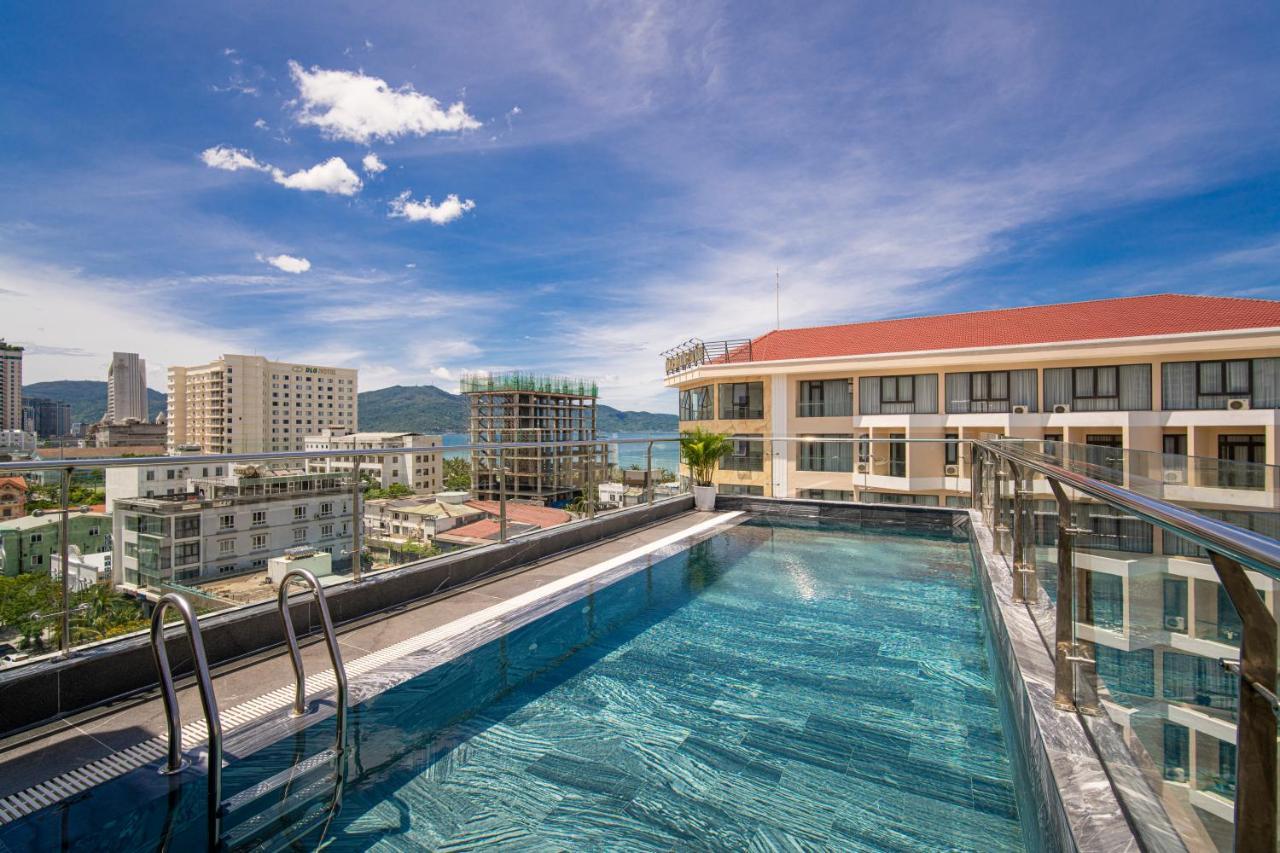 Sea Wind Hotel By Thg دا نانغ المظهر الخارجي الصورة