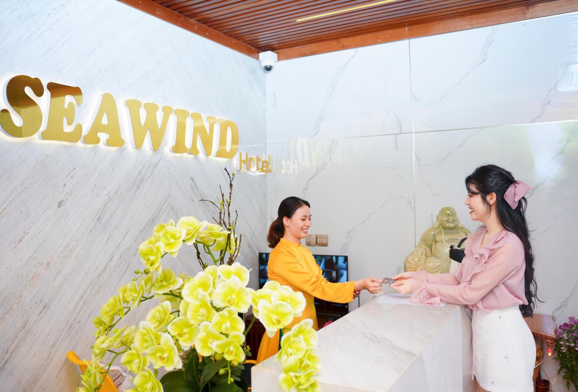 Sea Wind Hotel By Thg دا نانغ المظهر الخارجي الصورة